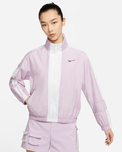 NIKE 나이키 여성 바람막이 점퍼 스우시 아노락 우븐 스포츠웨어 리펠 자켓 라벤더 CZ8801-576